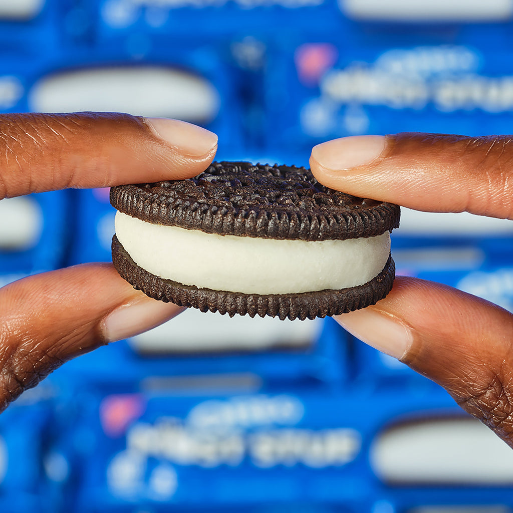 Mega Stuf Chocolate Sandwich Cookies, Family Size Y4